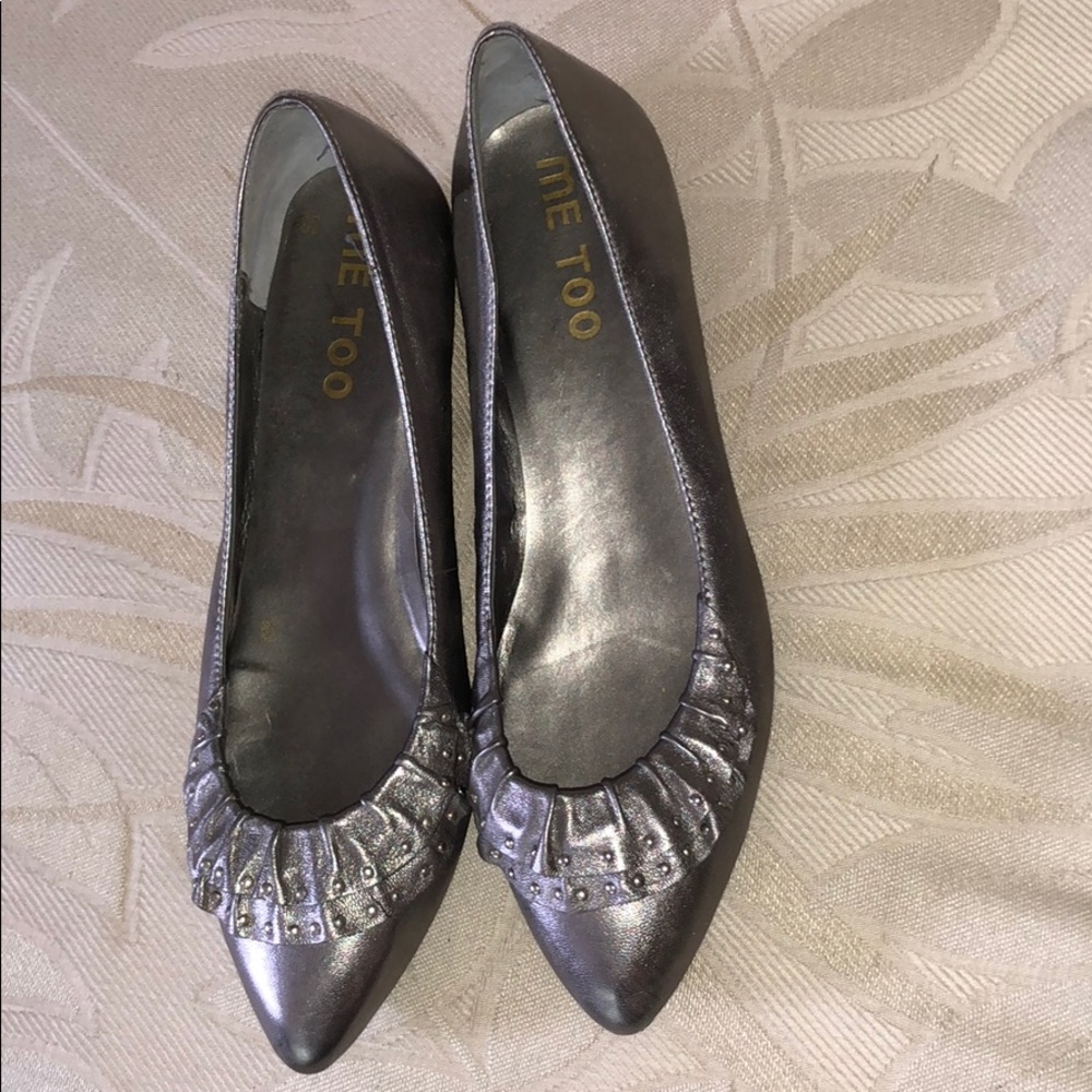 Me Too silver ruffled and studded shoes size 8